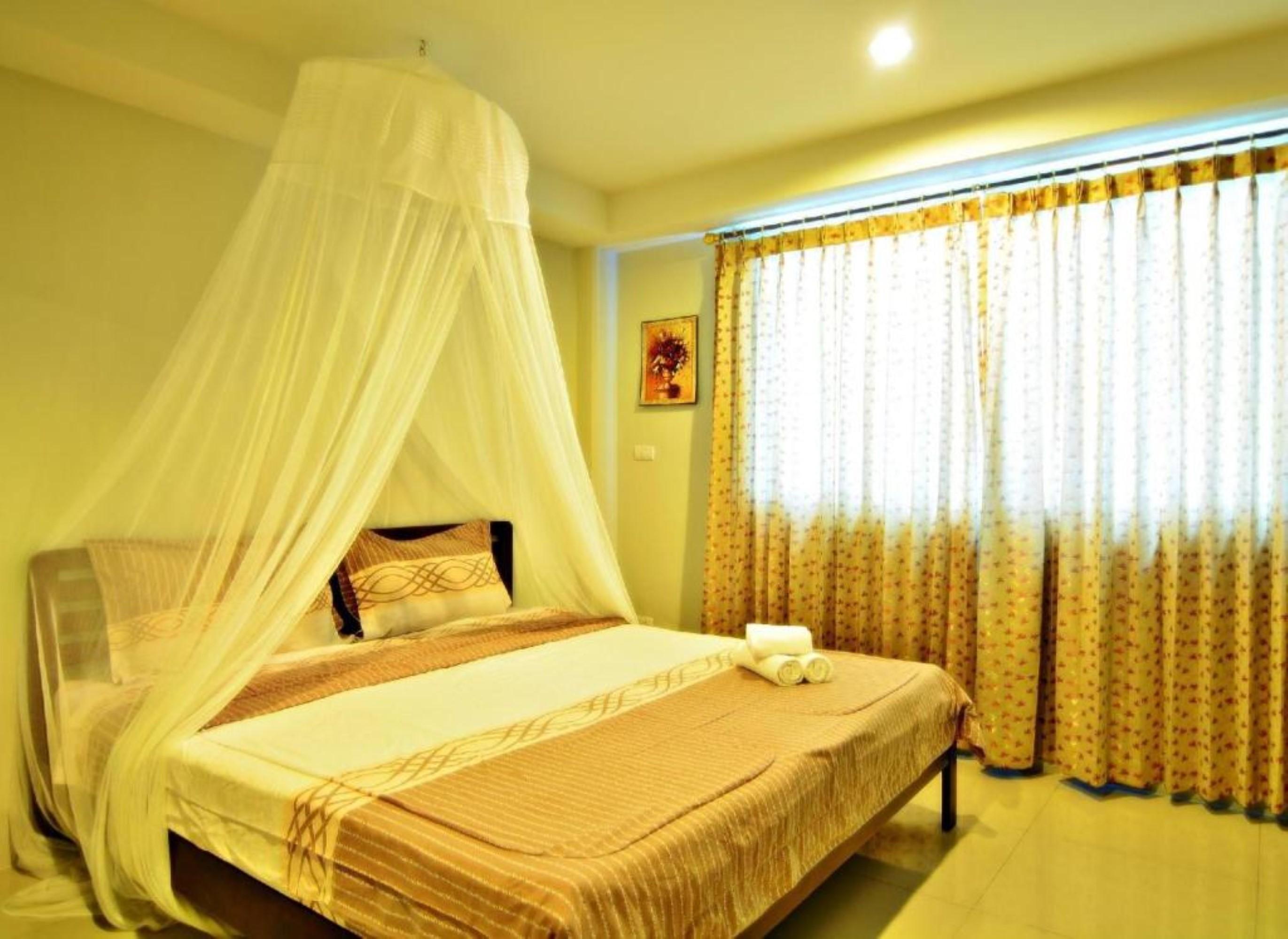 The Day Hotel Chonburi Extérieur photo