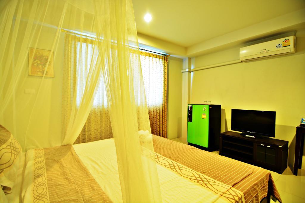 The Day Hotel Chonburi Chambre photo