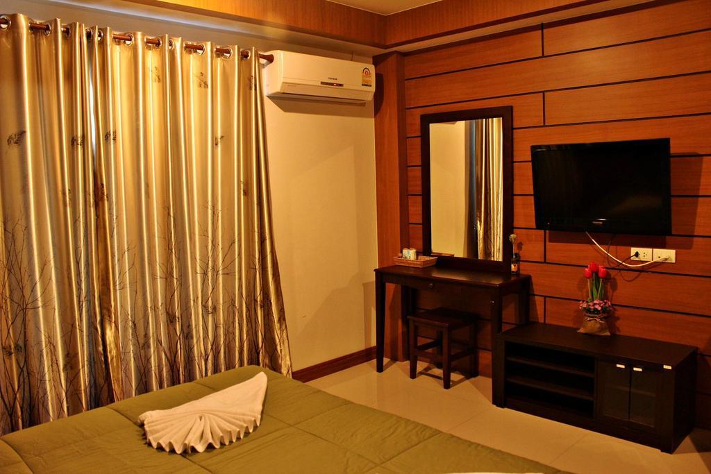 The Day Hotel Chonburi Chambre photo
