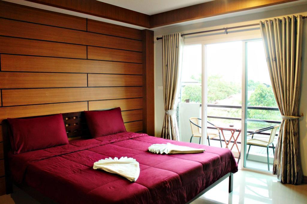 The Day Hotel Chonburi Chambre photo